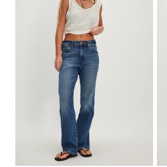 Wrangler Denim - NWT Women’s Wrangler Bootcut rancher jeans sz 30